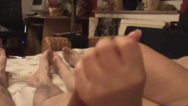 Deutsche Madchen: Si jalang Jerman berambut merah yang jahat dikongkek dua lelaki