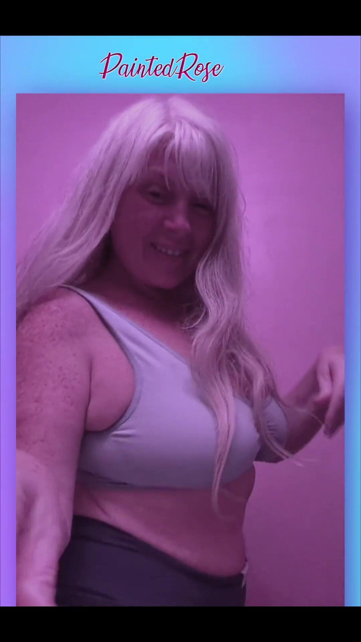 PaintedRose: Трах-танец: Потому что это пятница!