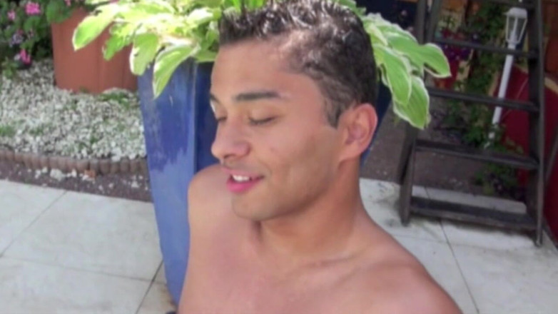 Crunch Boy: Heterosexual latino twink folla a un gay cerca de la...