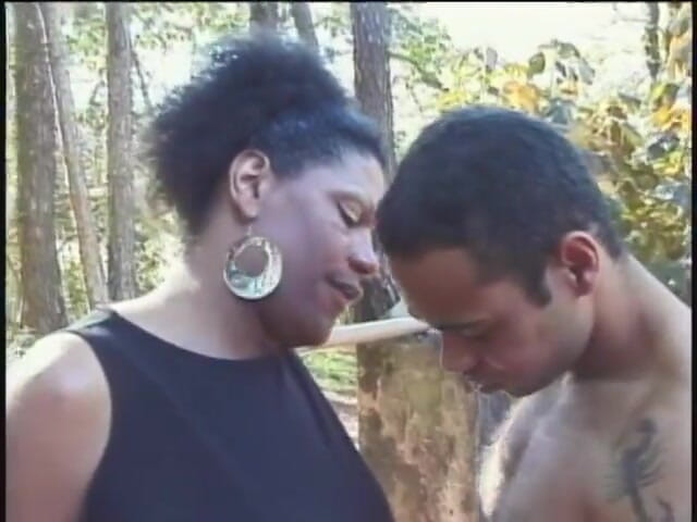 Shemale videos: Straight fuck old stepmother ebony in exhib