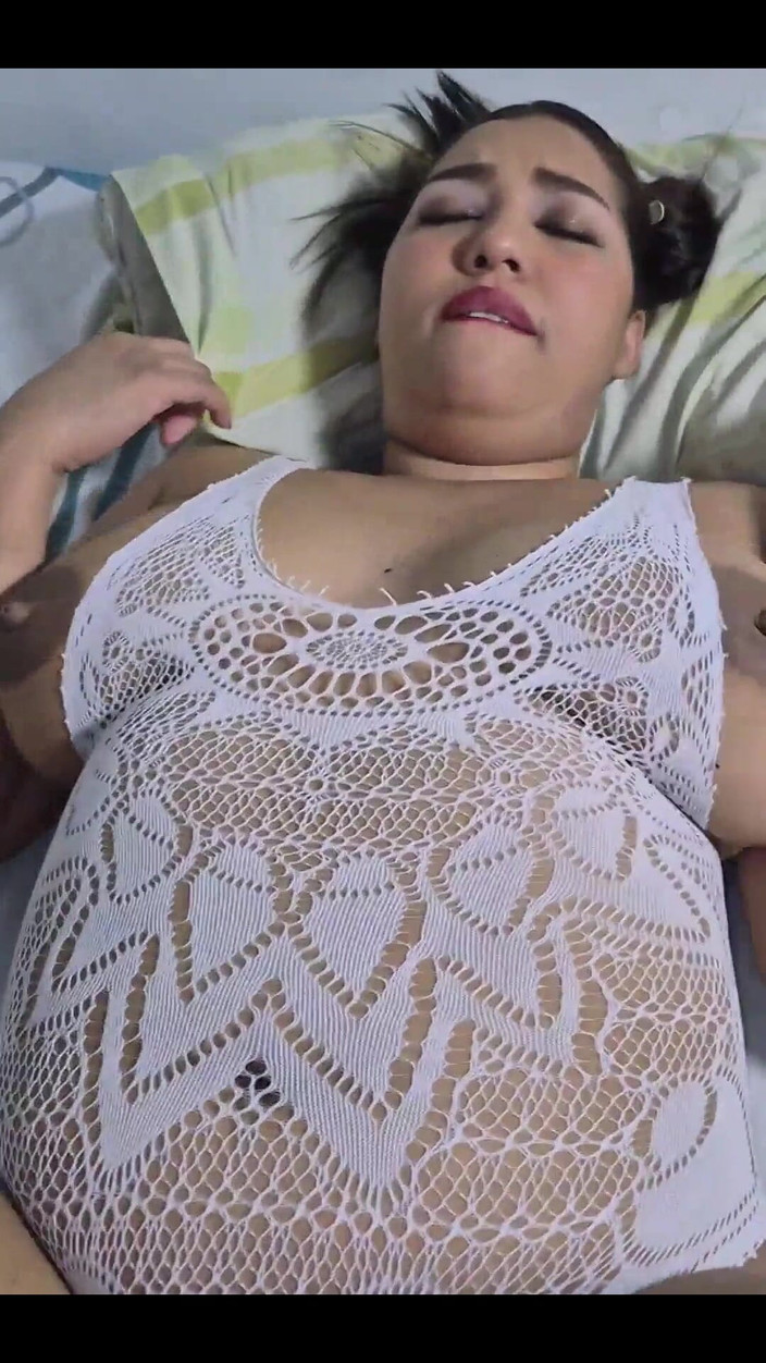 Pikaa6: S mými velkými prsy ti udělám radost Dnes večer, Řekni mi...