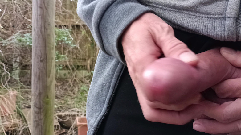 Rockardglans: Рост большого необрезаного члена, дрочит, не давит дойти до оргазма, кончает