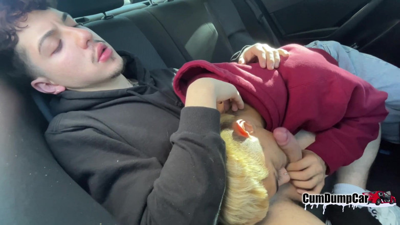CumDumpCar: Big Cum Shot! Sucking off My Dl Homie Car Fun...