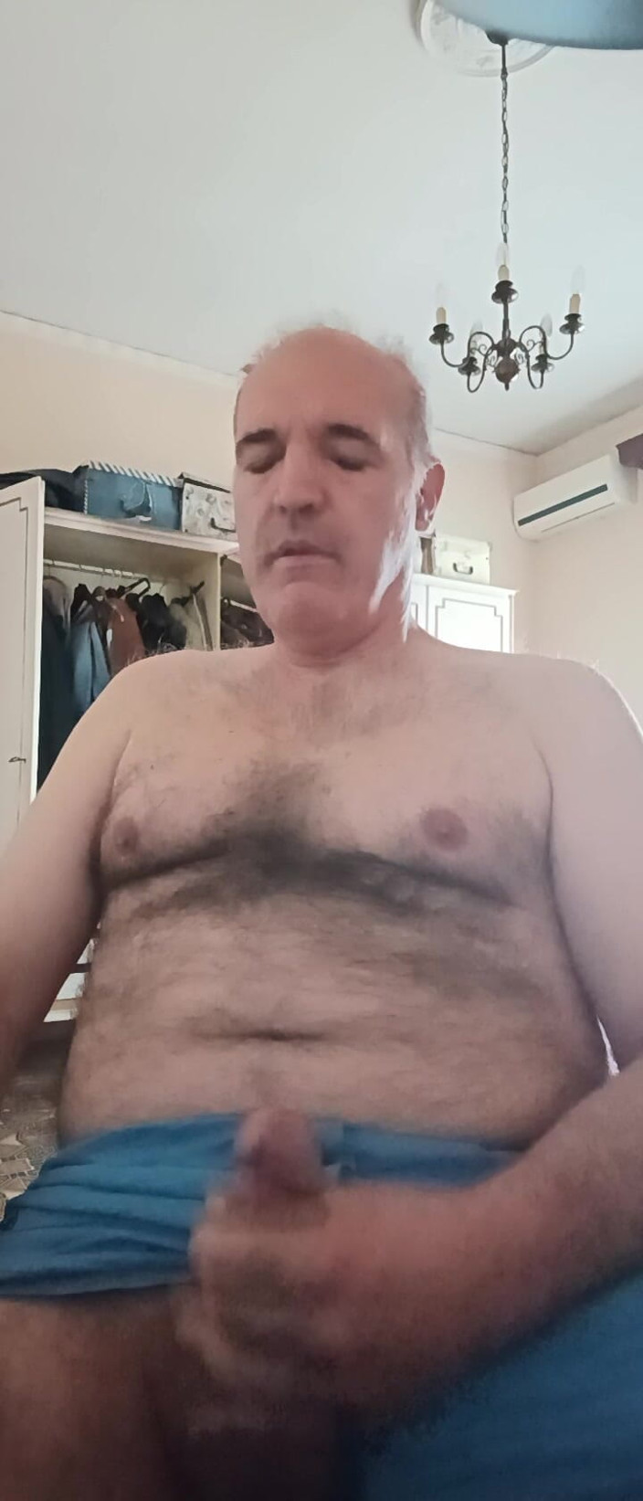 Setesesso7: Jag kommer av att titta på Francescas mulattkropp!