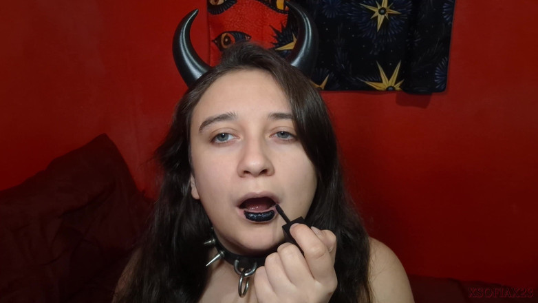 Sofia Nightshade: Schwarzer lippenstift make-up