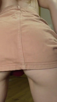 Langsames Strippen Und Necken Von Meinem Rock Mit Tanga