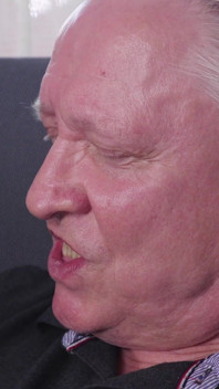 Pornstar Daisy Lee sucks grandpas dick! Sweet lips on old dicks
