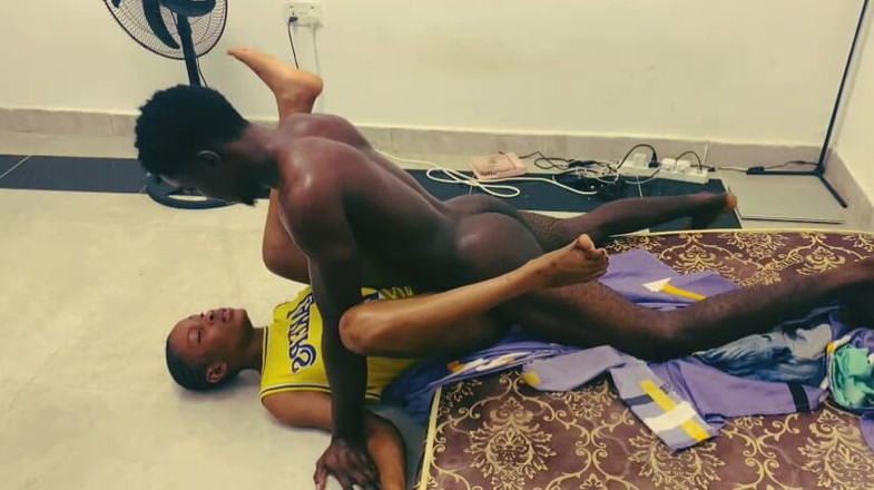 Horny Africans: 땀에 젖은 게토 섹스