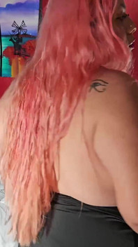 La diosa tetona si cewek semok meksiko lagi asik ngentot memeknya