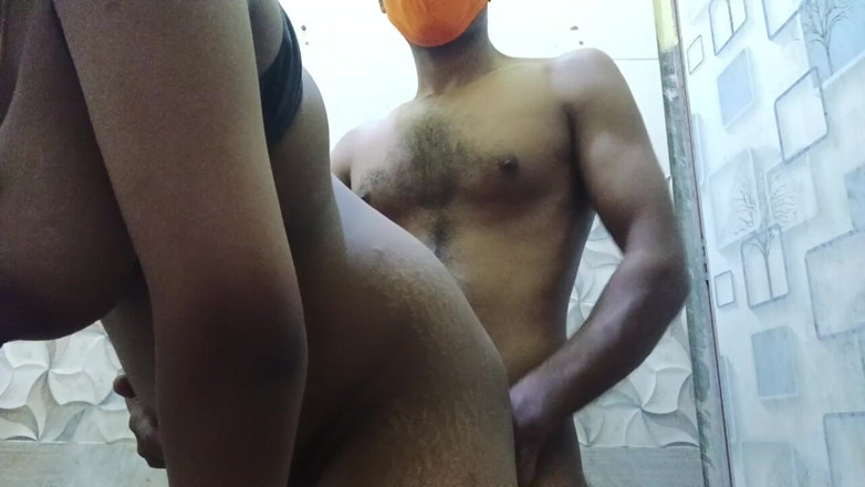 Mami4711: Desi Couple Sex