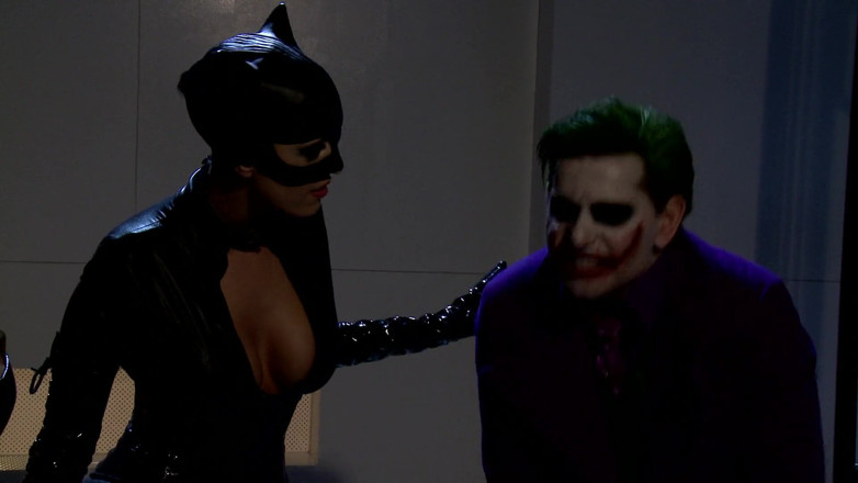 Superhero: Cat-woman Helps Joker Escape From Imprisonment and Lets Him Screw...