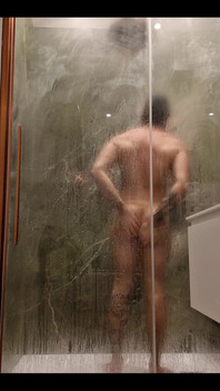 On Sunday Morning a Nice Regenerating Shower Is Allowed