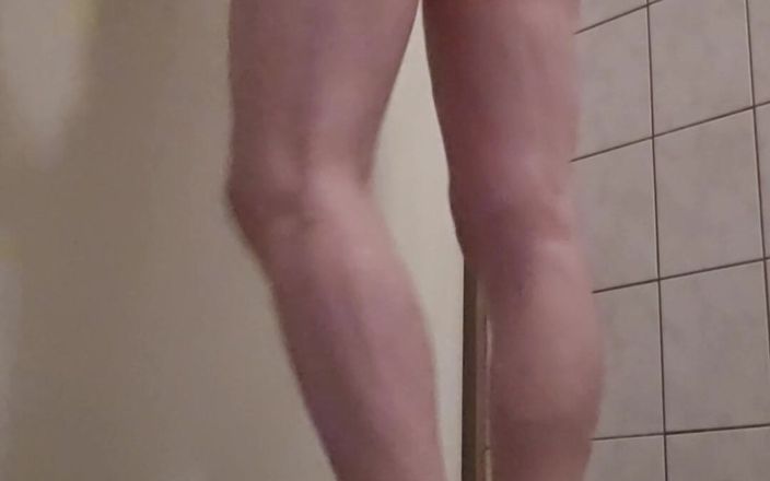 Sissyboy343: 娘娘腔