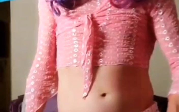 Lizzaali: Vỗ dưới váy xuyên thấu dài của tôi và cưỡi...