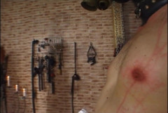 Absolute BDSM films - The original: Gas mask and submission - BDSM