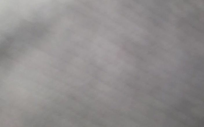 Roseblue2: Falando com meu padrasto enquanto me dedilha