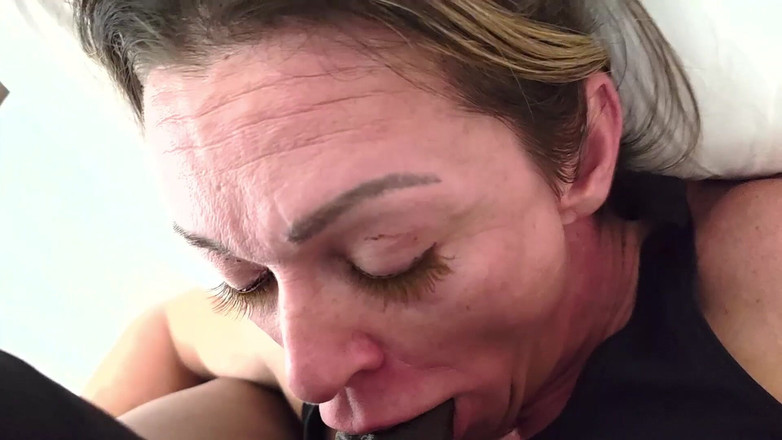 Simone Steele: Больше больших черных членов, пожалуйста