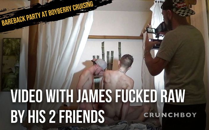BAREBACK PARTY AT BOYBERRY CRUISING: Videoclip cu James futut raw b yhis 2 prieteni