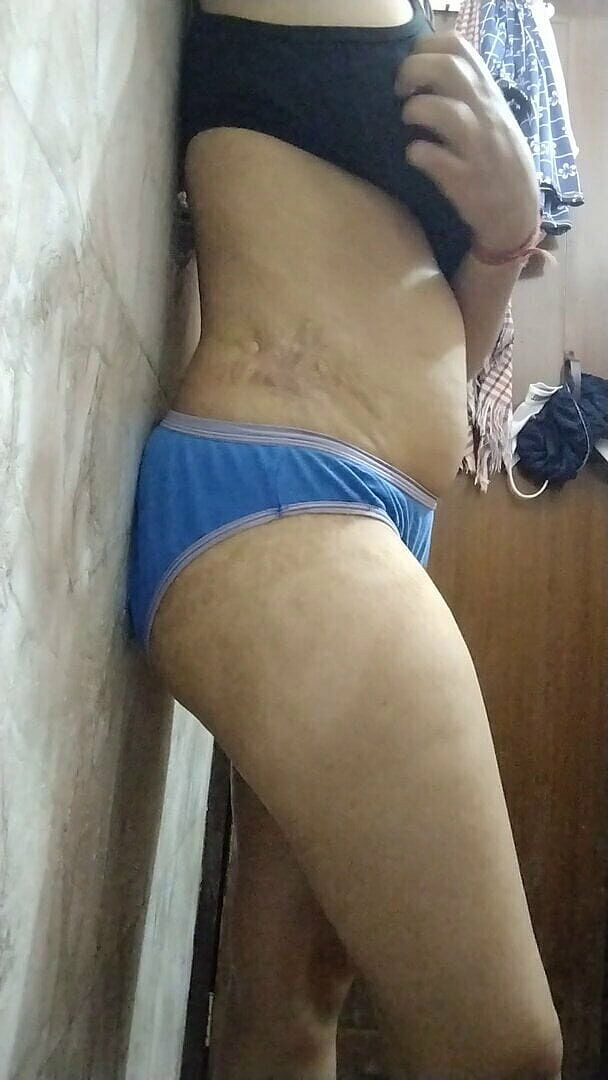 Riyathakur: हॉट नवविवाहित पत्नी नई सागुन एस धोय चुची हॉट भारतीय देसी पत्नी