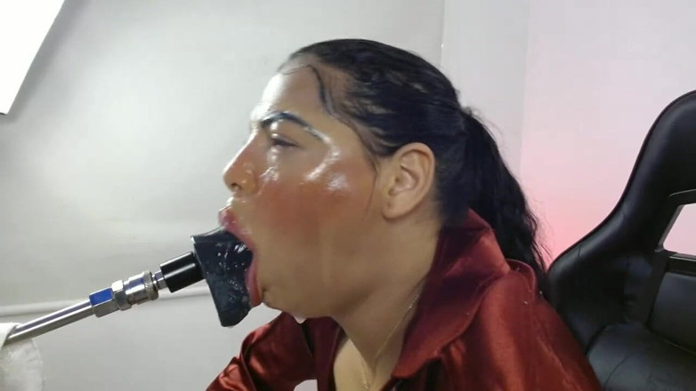 anabel693: Sex dur adânc în gât