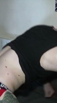 สาวร่านฝรั่งเศสโดนเย็ดแบบไม่ใส่ถุงโดย Badboy