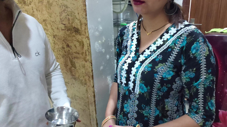 Hornycouple149: Kakak ipar tetanggaku dengan besar dengan dalih minta dientot sama...