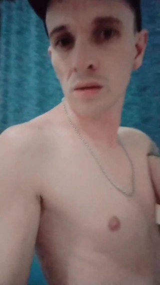 Olyvergay: Gay boy playing alone