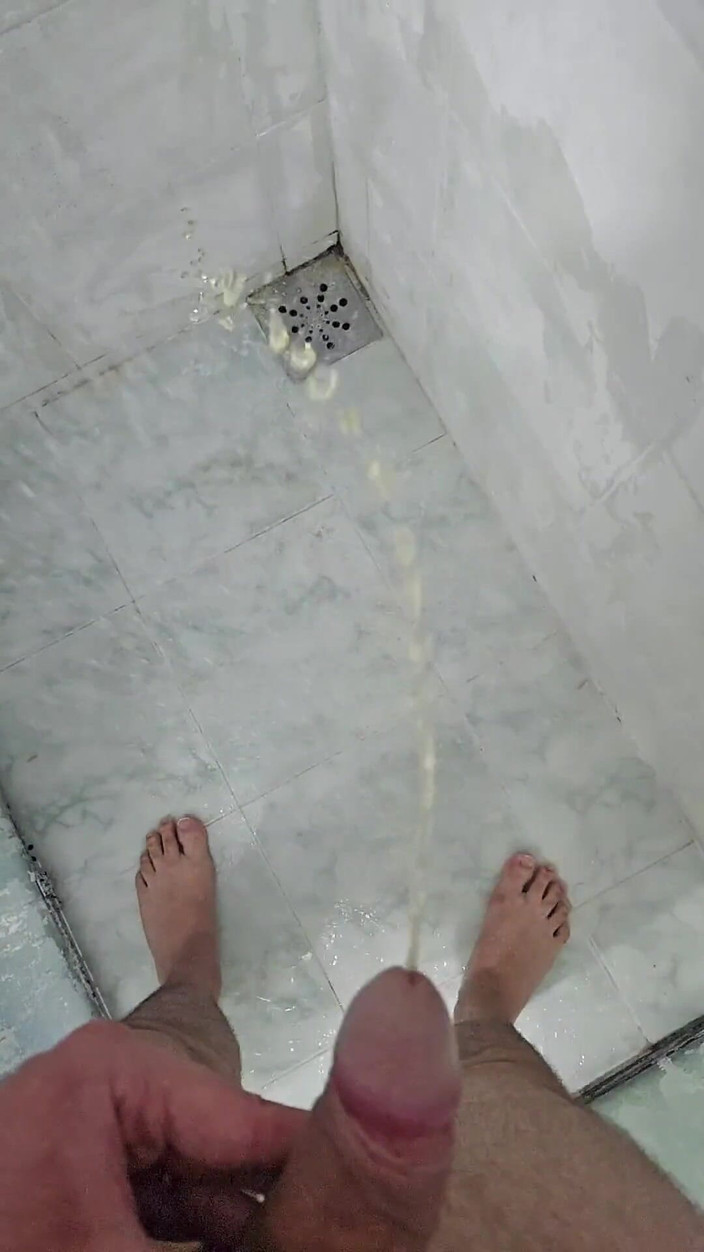 Lkdick8: Čůrání ve sprše - fetiš