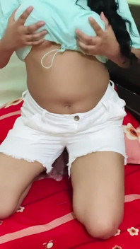 Close-up of Hot Girl Masturbating with Toy & Fingers