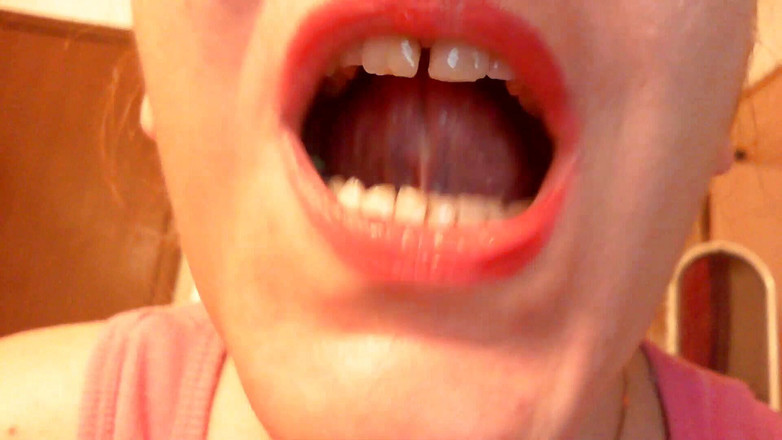 Nicoletta Embassi: 歯フェチむさぼりロールプレイ
