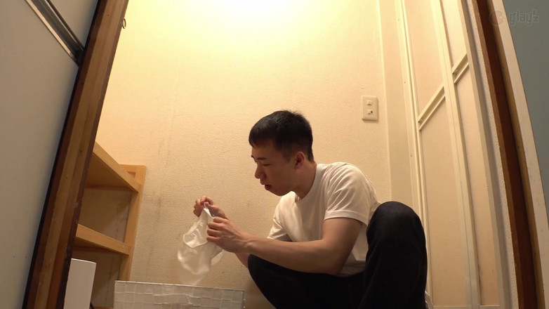 Vulture: Секретное секс-видео с бритой грудью племянницы племянницы с плоской грудью - 2