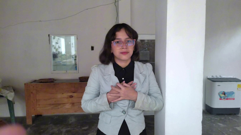 SugarPose: Enf Latina nastolatka reporter rozebrał się