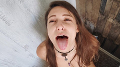 Talia Mint: あなたのチンポをしゃぶってもいいですか?