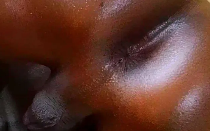 HaitiKing7: Huge Ass for Deep Penetration and Stroke Me for a...