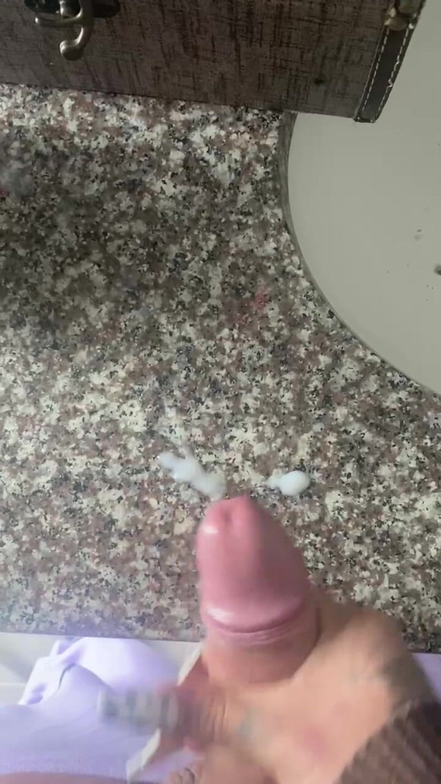 Breakfast Ready! (Amazing shemale big balls)