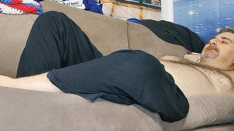 ChubbyDaddyBearLuka: 胖乎乎的爸爸熊裸露的肮脏脚