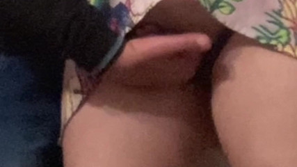 Niki studio: Cizinec Challange - Žádám cizince, aby prstil moji kundičku v metru