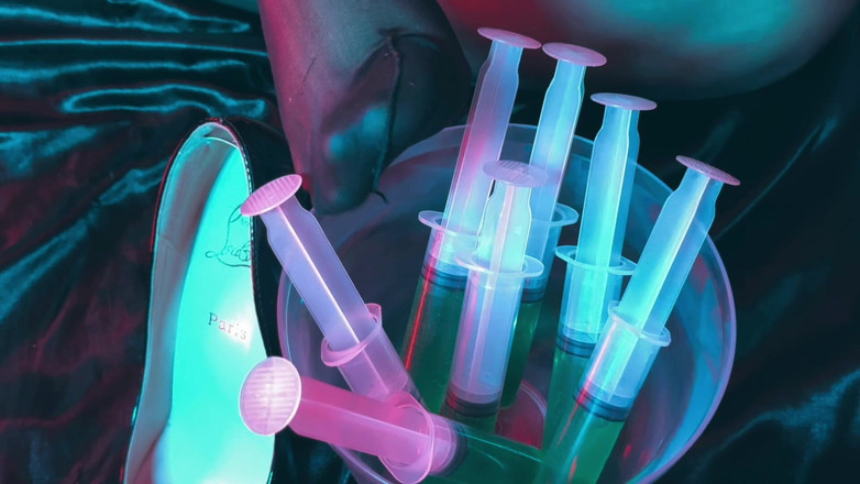 Cutiepiie Chubby: 恋足癖和内裤塞满胖美女万圣节幻想与莫尔