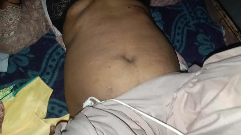 Bhabhi UP: 義理の兄は友達ができました。