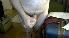 Coach Karl dude lodge: Jurulatih Karl Membuat Kucai Di Atas Meja