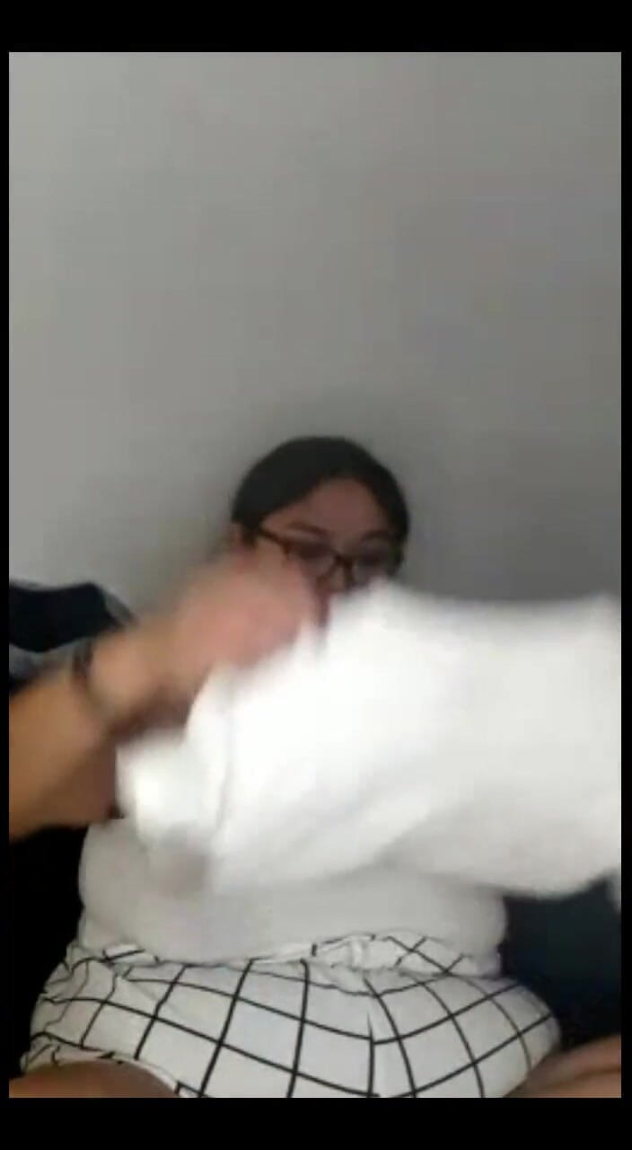 DeesDeepThroat: Éjaculation blanche
