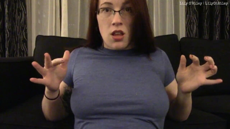 Lily O'Riley: Seins et collants, oreiller
