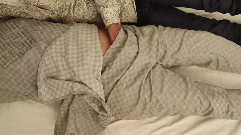 Sagita Sharm: Quando a dona de casa engravidou, ela colocou na boca