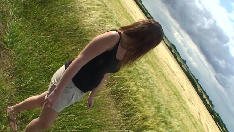 Digi Creationsxxx: Britische schlampe gibt einem fremden im freien bbc-blowjob