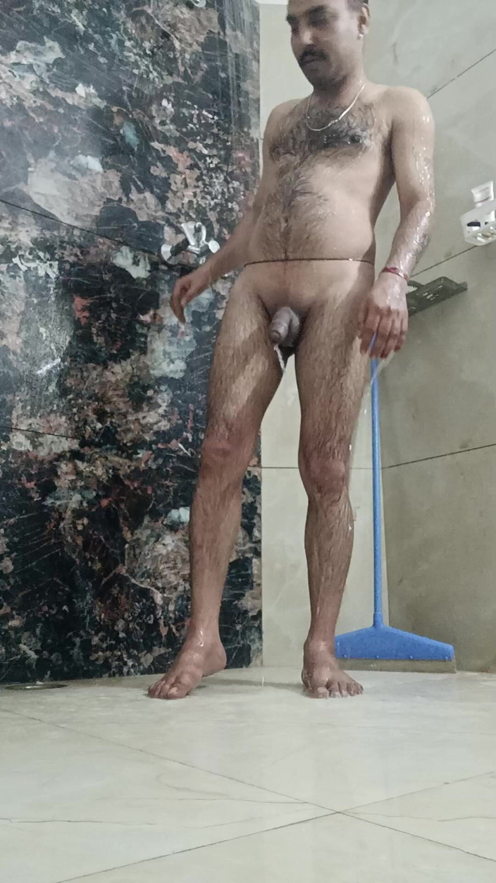 Rajasthani-old-lover: Indian Desi Man Enjoy Shower Show