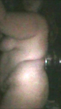 Desnudo En El Cuarto Oscuro