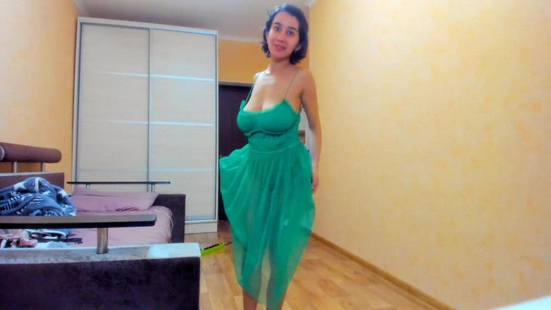 myla_angel: ไมล่า แองเจิ้ลในเดรสใสสีเขียวร้อนแรง!