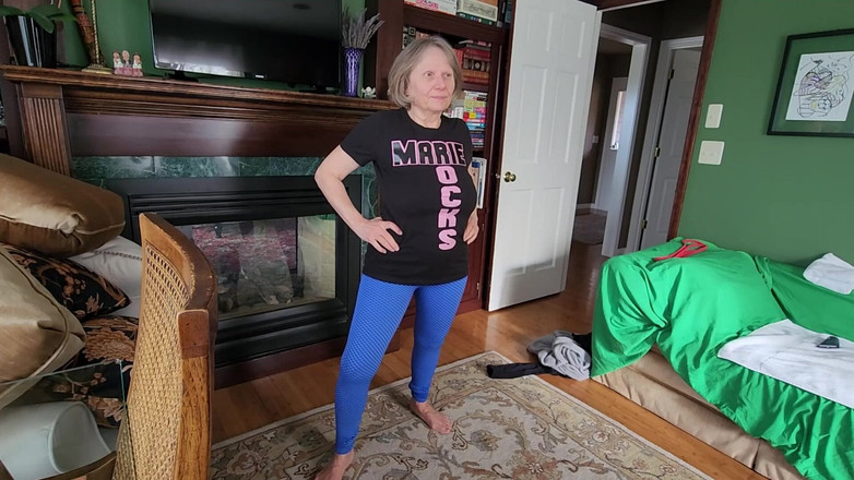 MarieRocks: En GILf som byter kläder