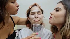 MF Desires: Dusící plivat do obličeje