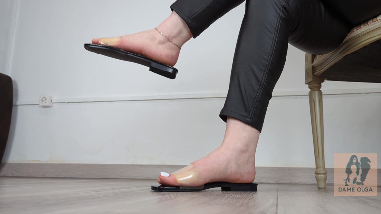 Dame Olga: (697) Shoe Collection: Clear Pvc Flat Slides - Dame Olga (4k)